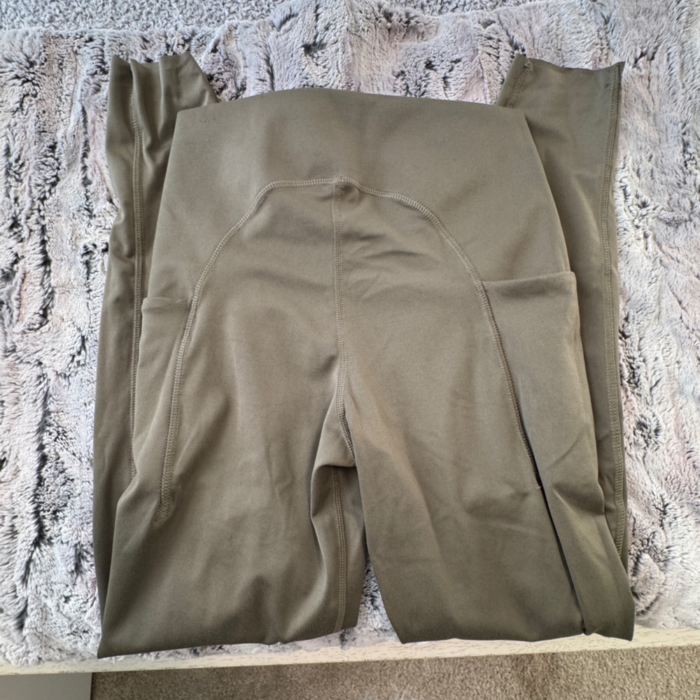 All in Motion XS Olive Activewear